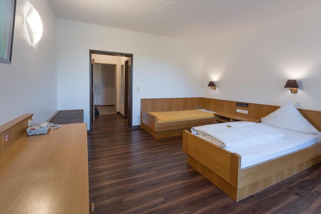 Hotel Bartholomaeus Zeitlarn Экстерьер фото